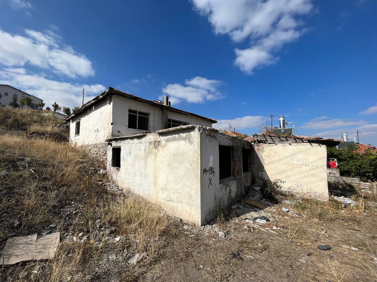 Beşikkaya District 1939/1 Street Demolition Notification