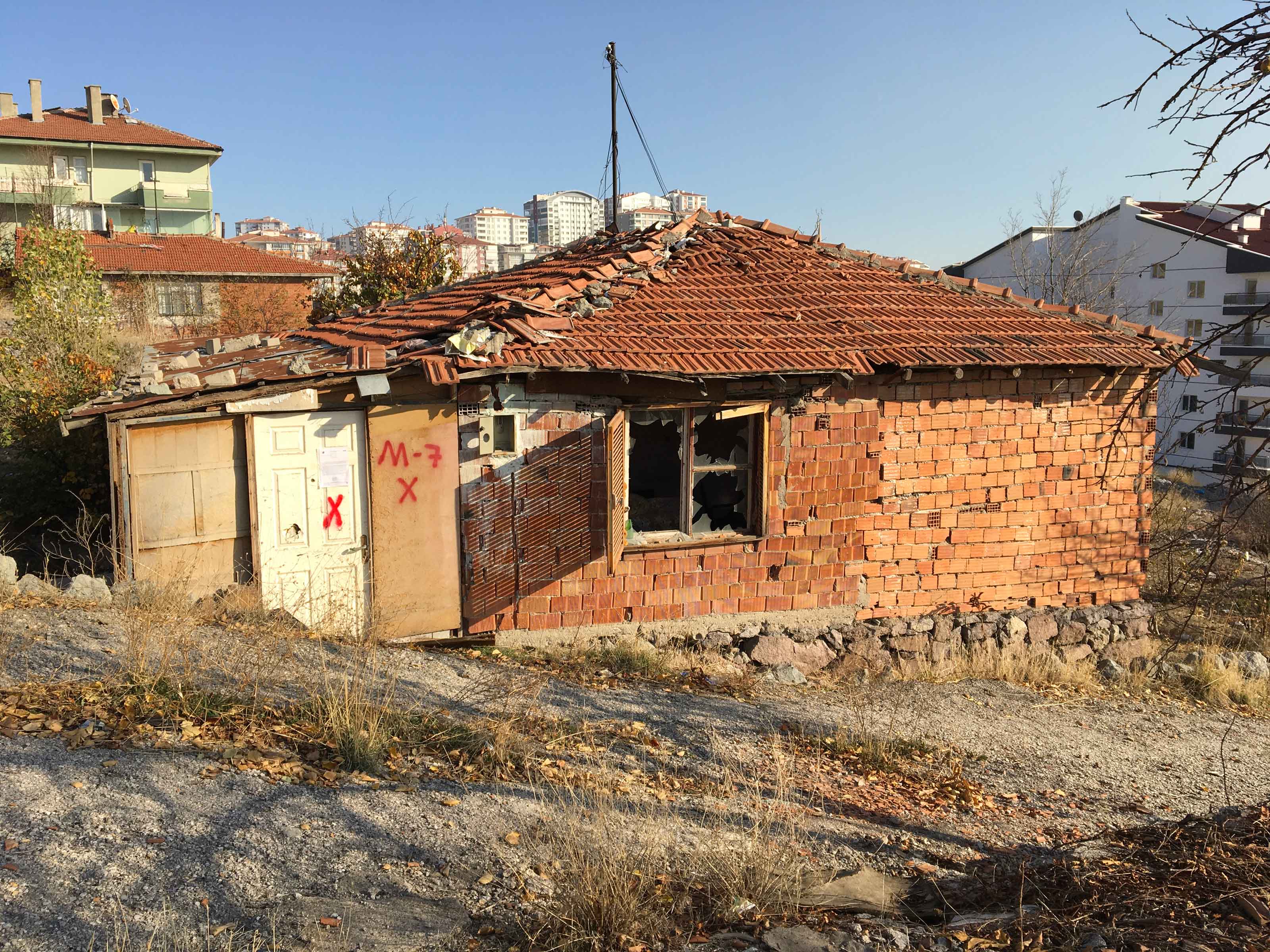 Başpınar Mahallesi 1070. Sokak No:44 Demolition Notification