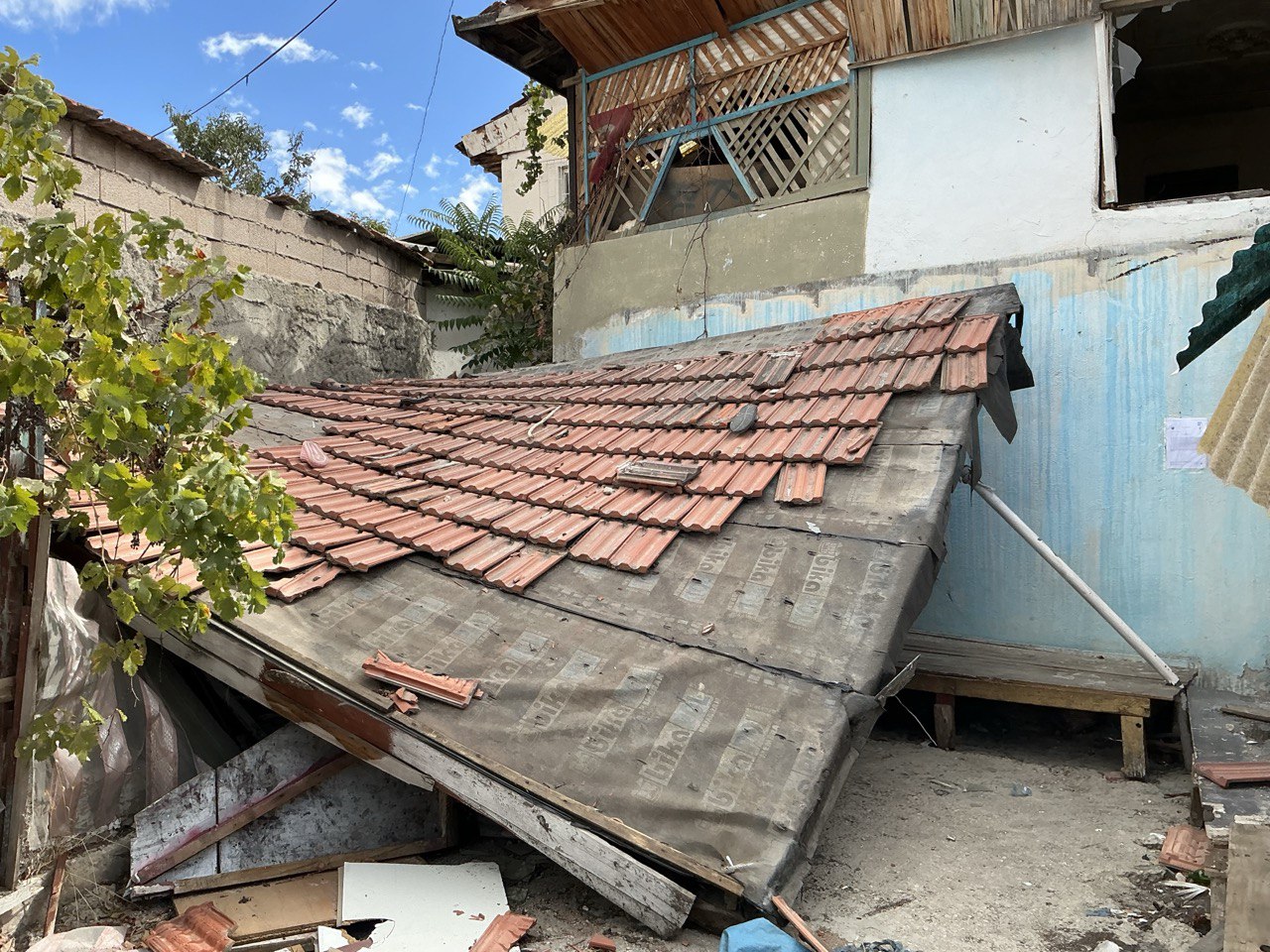 Gültepe Mahallesi Tanıştıran Sokak No:27 Demolition Notification