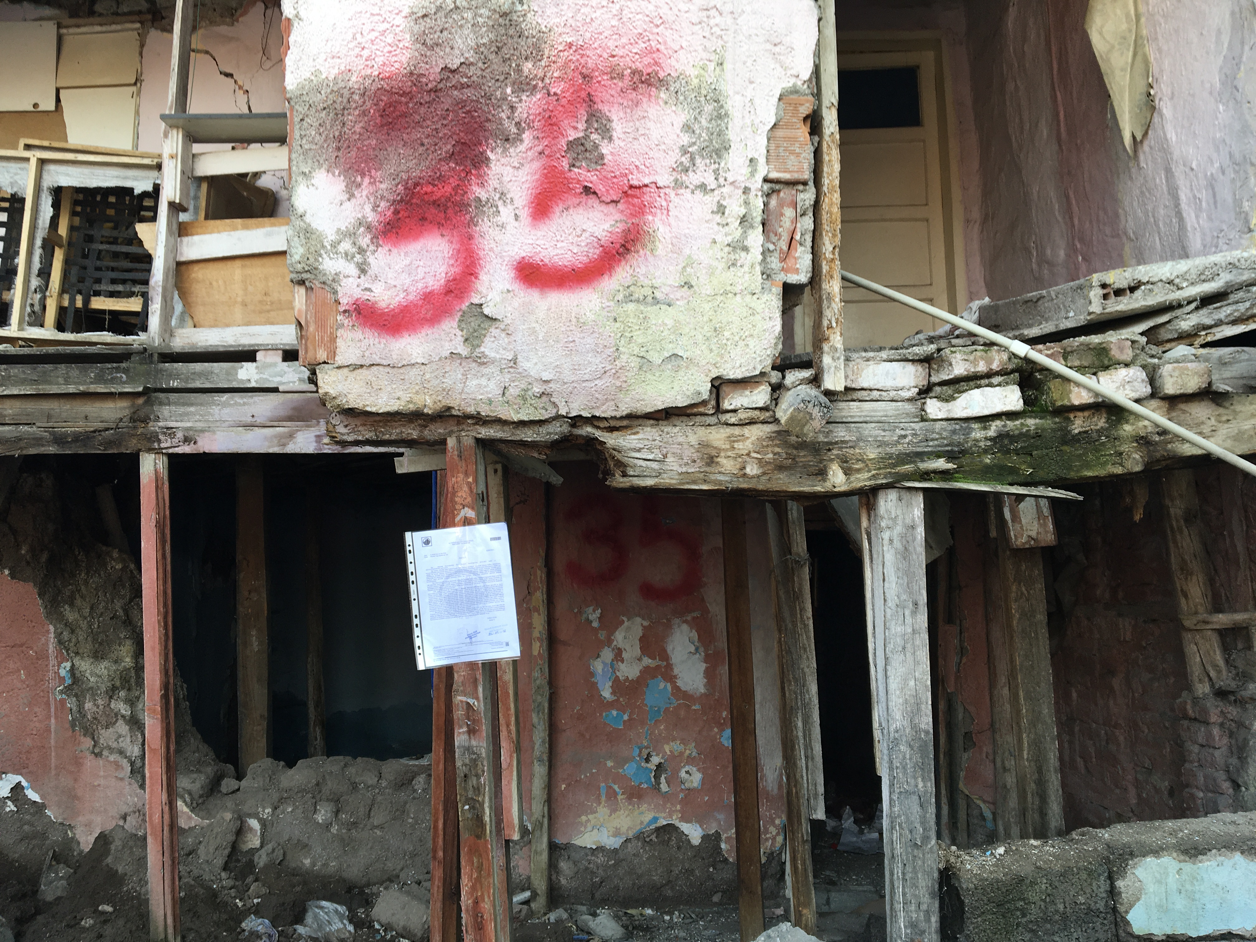 Evacuation and demolition notice for the building located at Atıfbey Mahallesi Doğanşehir Küme Evleri No: 140