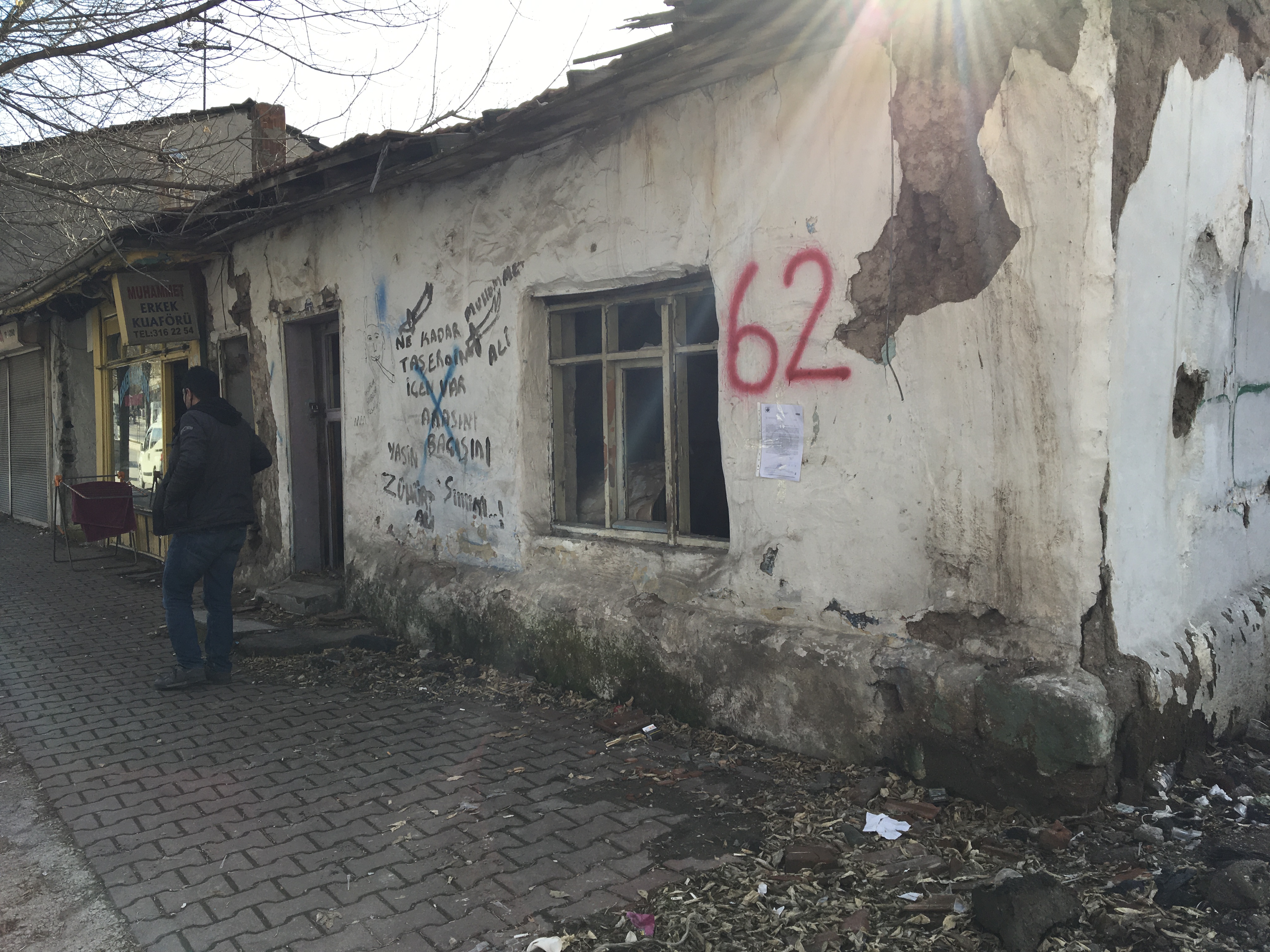Evacuation and demolition notice for the building located at Atıfbey Mahallesi Altındağ Caddesi No: 186