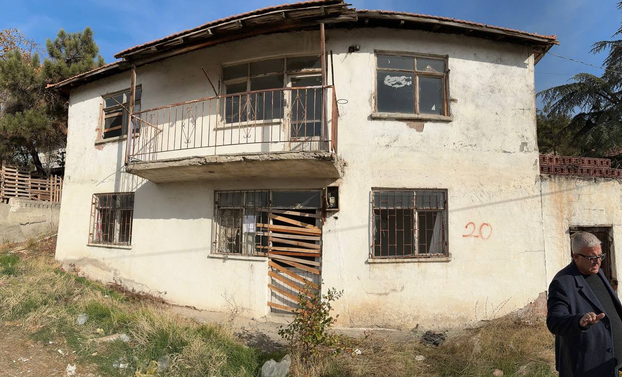 Solfasol Mahallesi 1399/1.Sokak No:36 and 36A Altındağ/ANKARA Demolition Notification