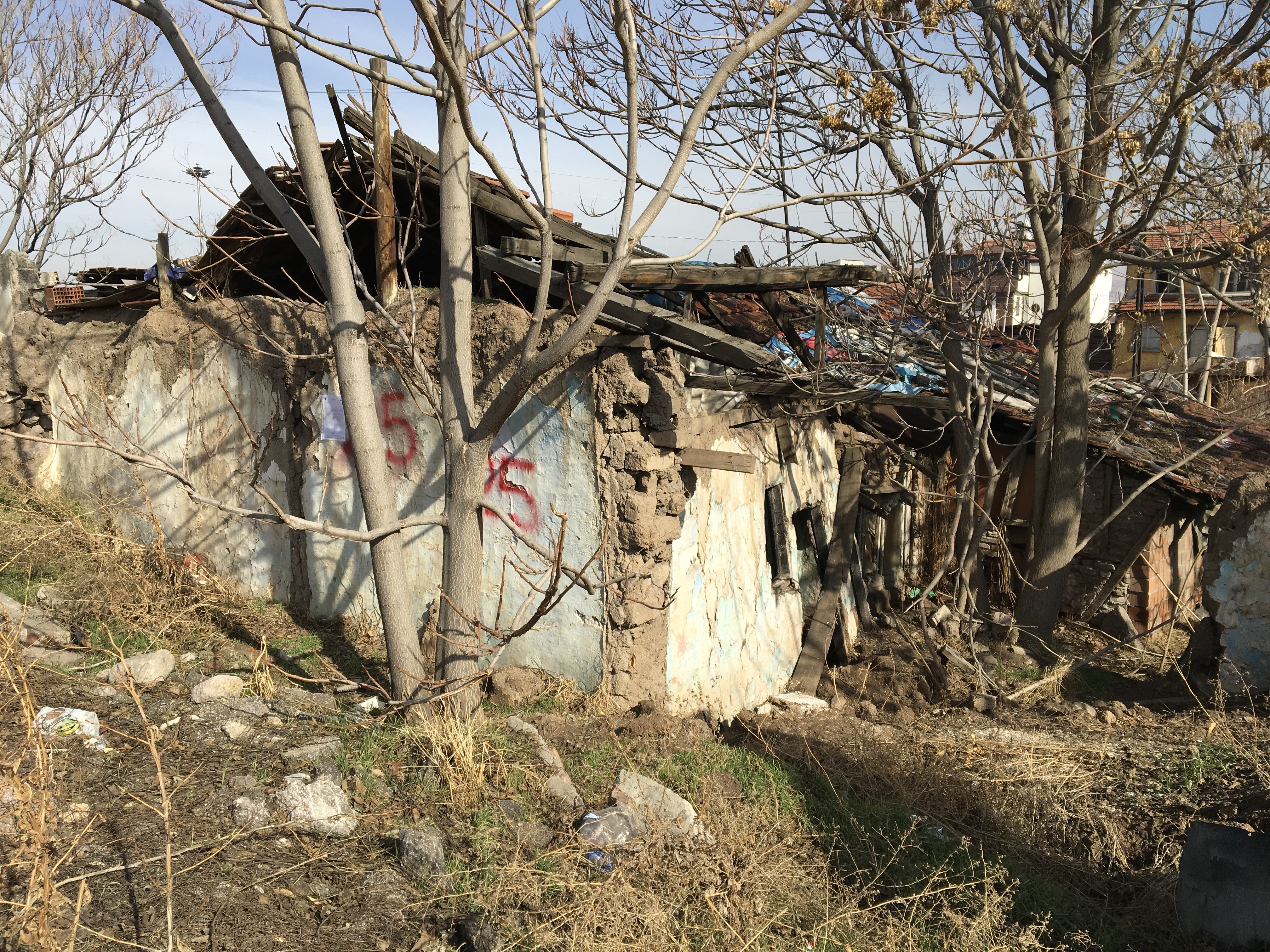 Evacuation and demolition notice for the building located at Atıfbey Mahallesi 120. Sokak No: 231