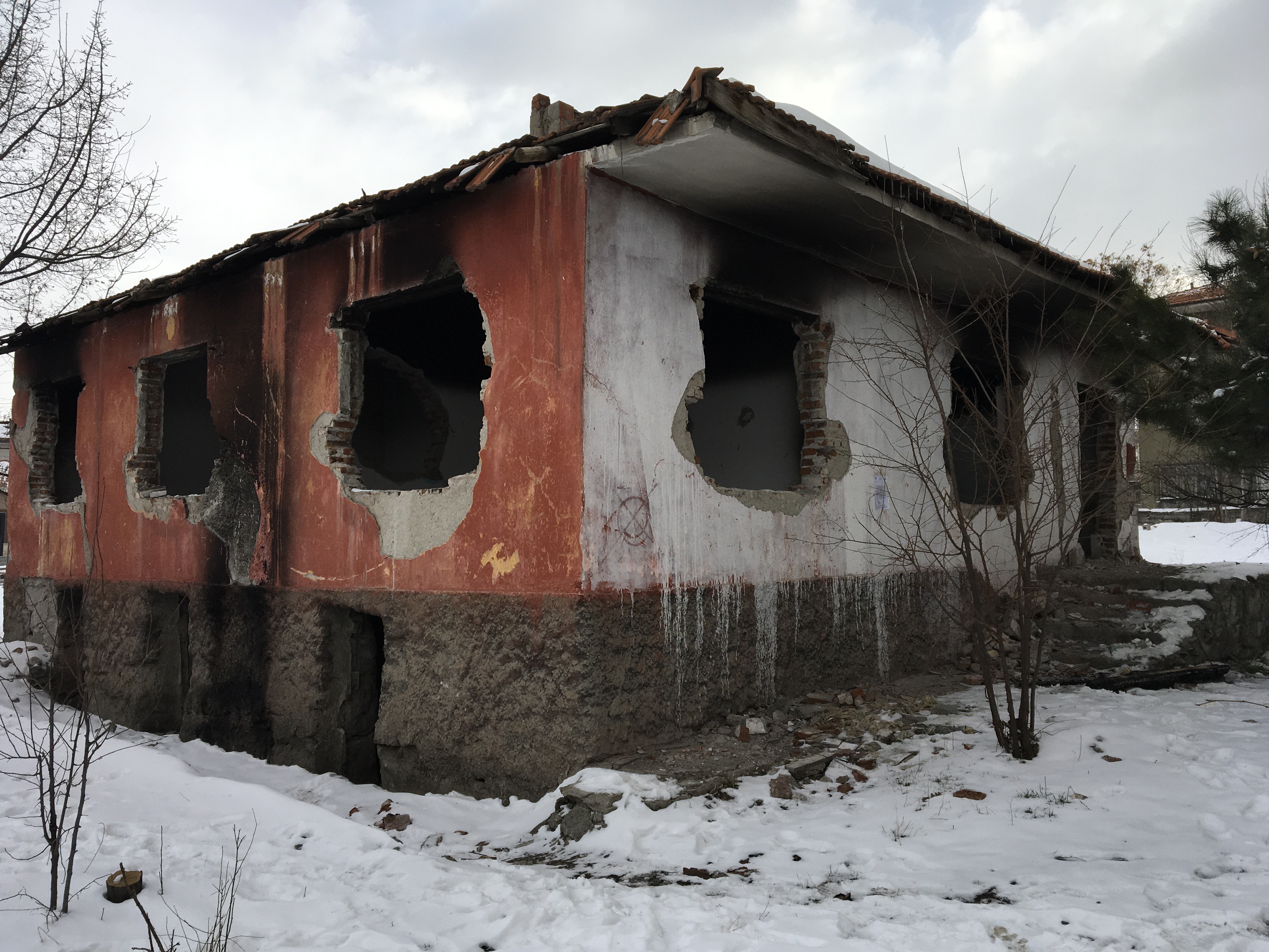 Evacuation and demolition notice for the building located at Battalgazi Mahallesi 951-1 Sokak No:16