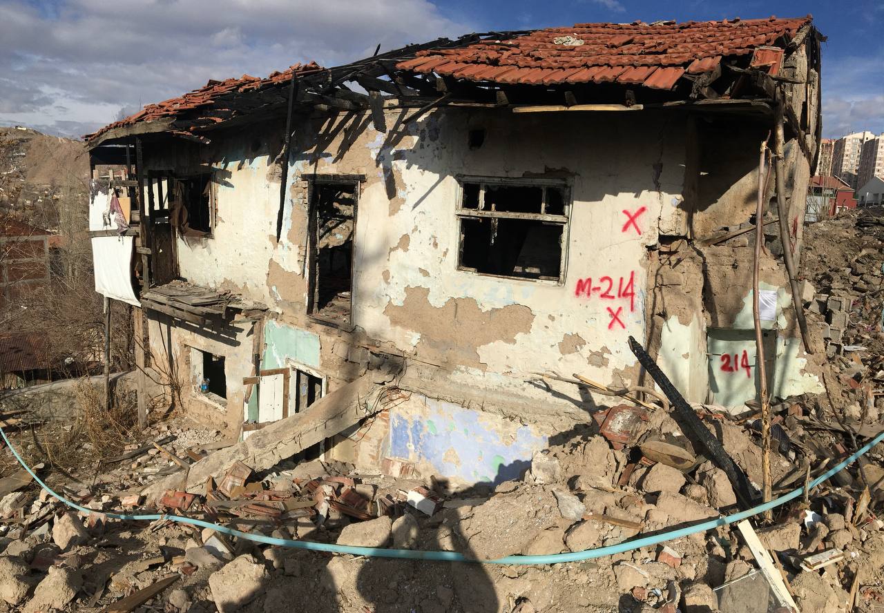 Hacettepe District Full Street Demolition Notification