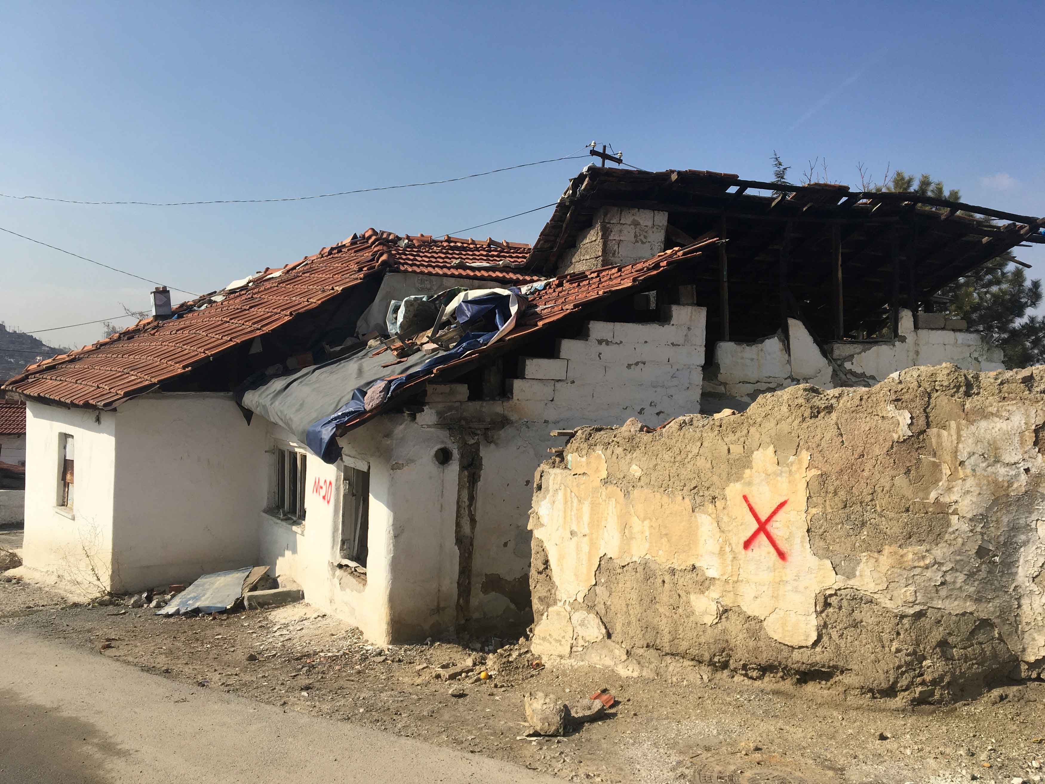 Gültepe Mah. Kasımpatı Street Demolition Notification 3