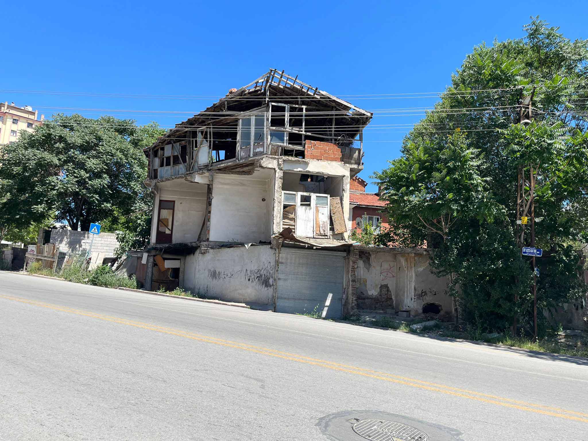 Ulubey District 885 Street Demolition Notification