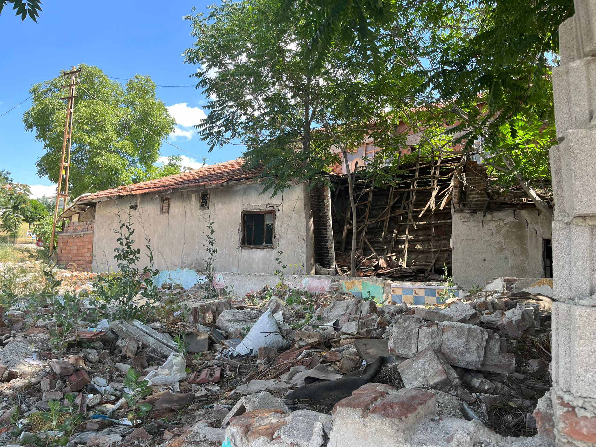 Ulubey District 885 Street Demolition Notification 3