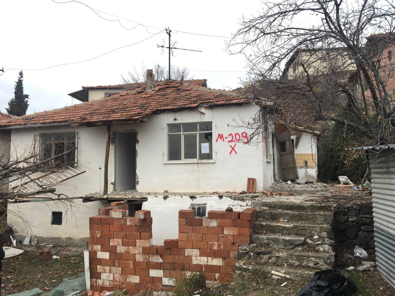 Solfasol District 1400/7 Street Demolition Notification 11