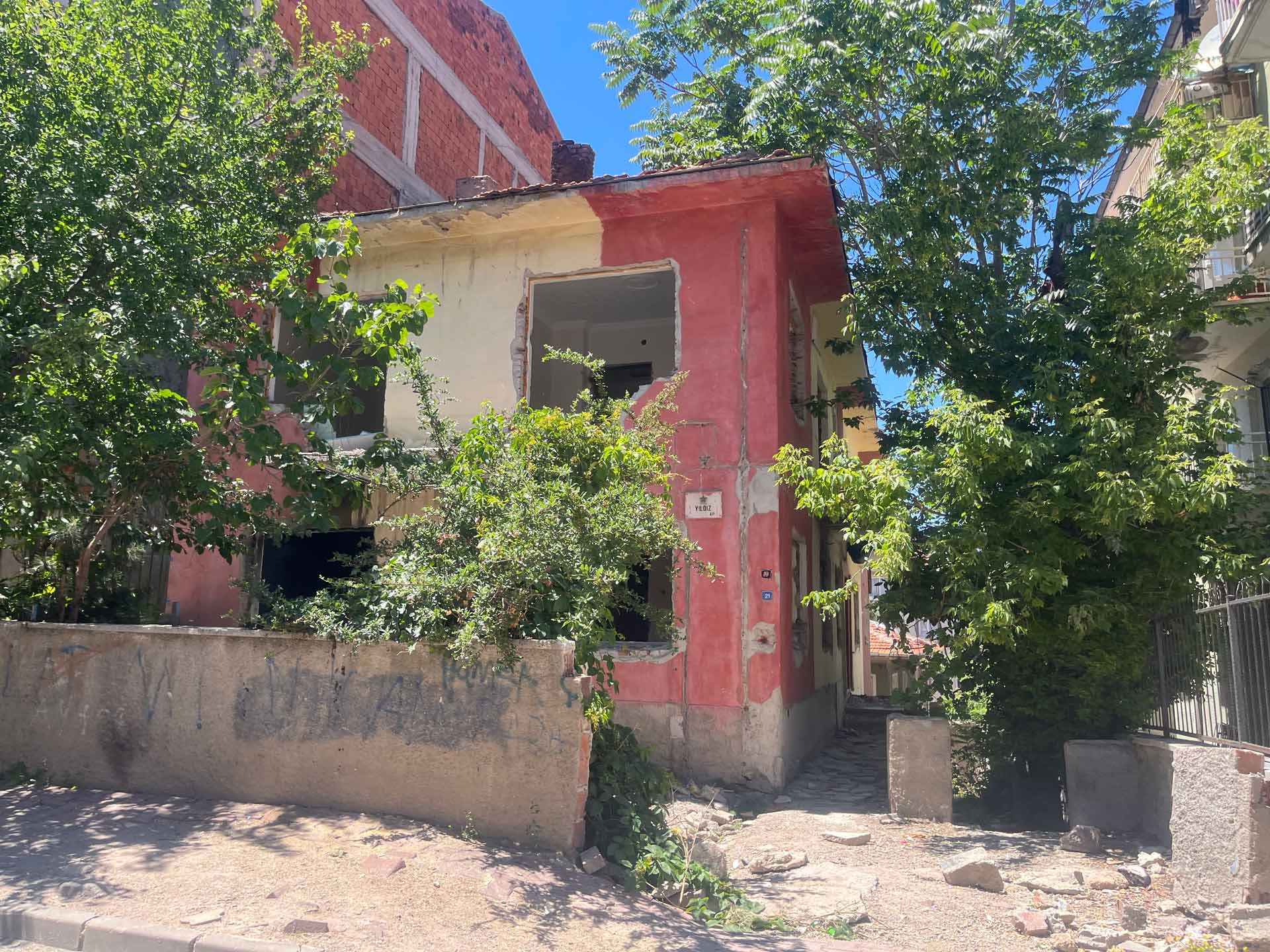 Örnek District Kanatlı Street Demolition Notification