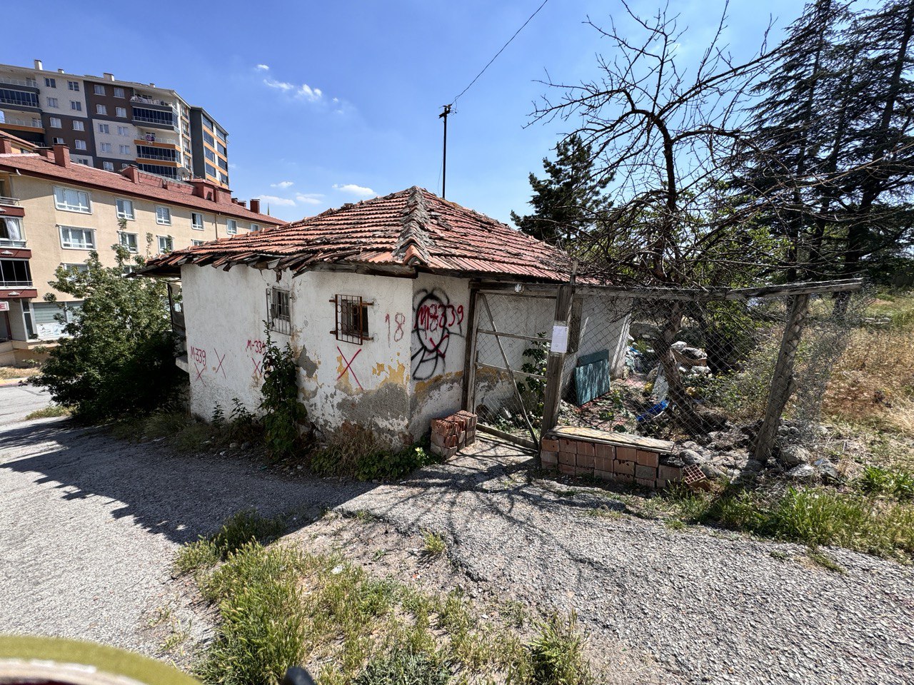 Başpınar Mahallesi 1090 Sokak No:18 Demolition Notification
