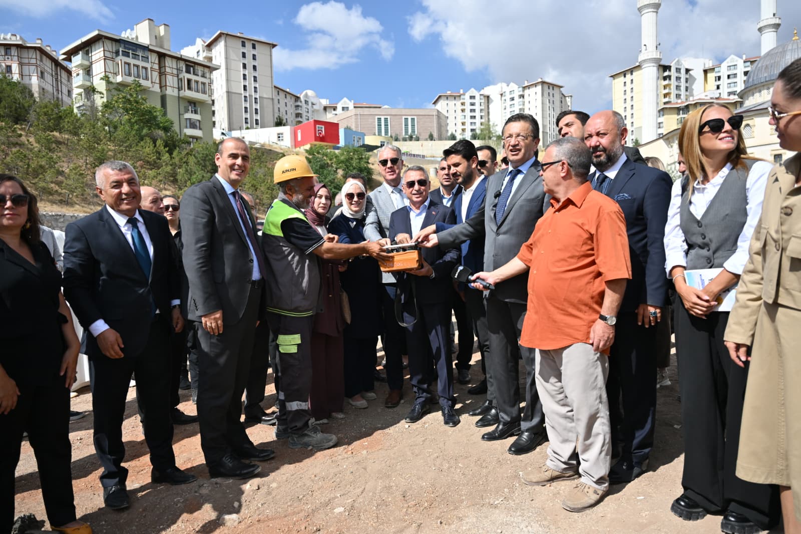 3 GOLDEN INVESTMENTS IN ALTındağ