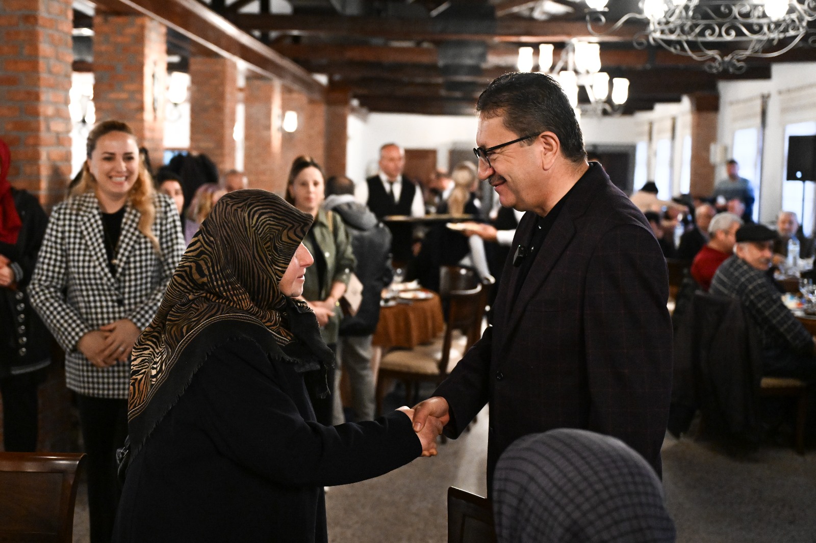 A LOVING MEETING IN ALTındağ