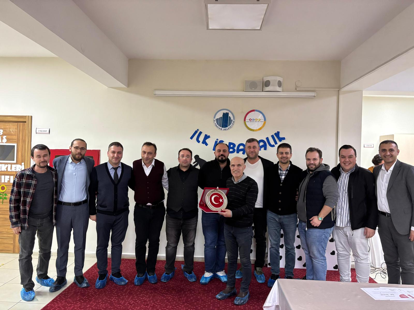 GRADUATION JOY OF FATHERS FROM ALTındaĞ