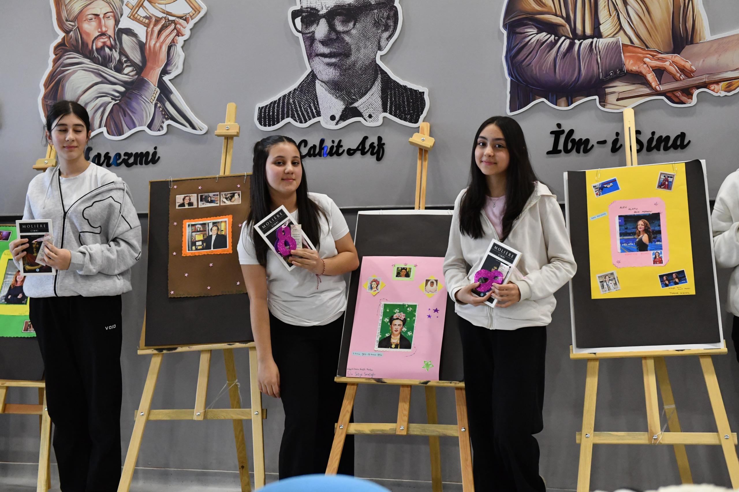 YOUNG PEOPLE FROM ALTındaĞ RECOGNIZE THE WOMEN WHO SHAPE HISTORY