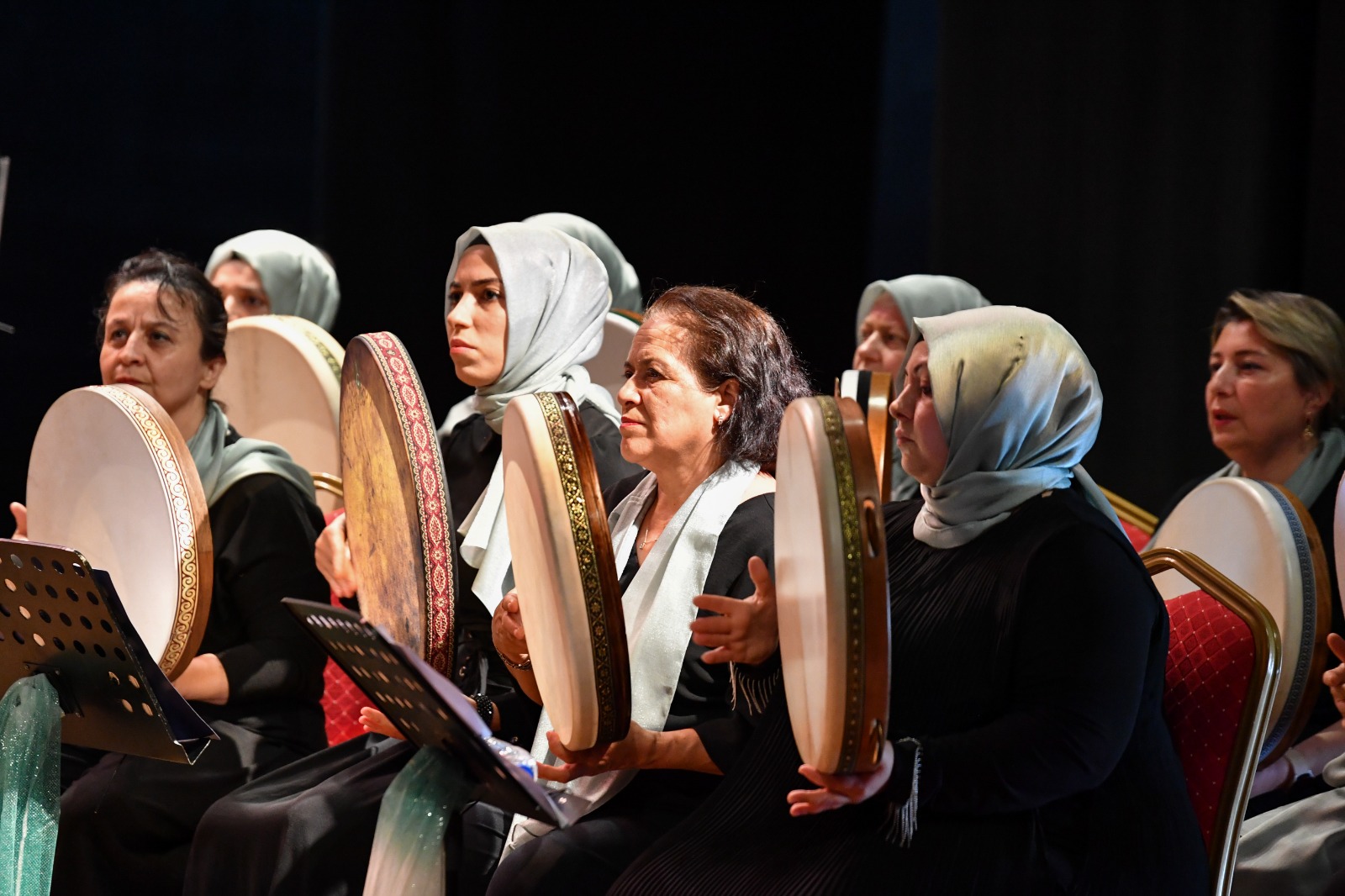 RAMADAN SINGLES FROM WOMEN FROM ALTındaĞ