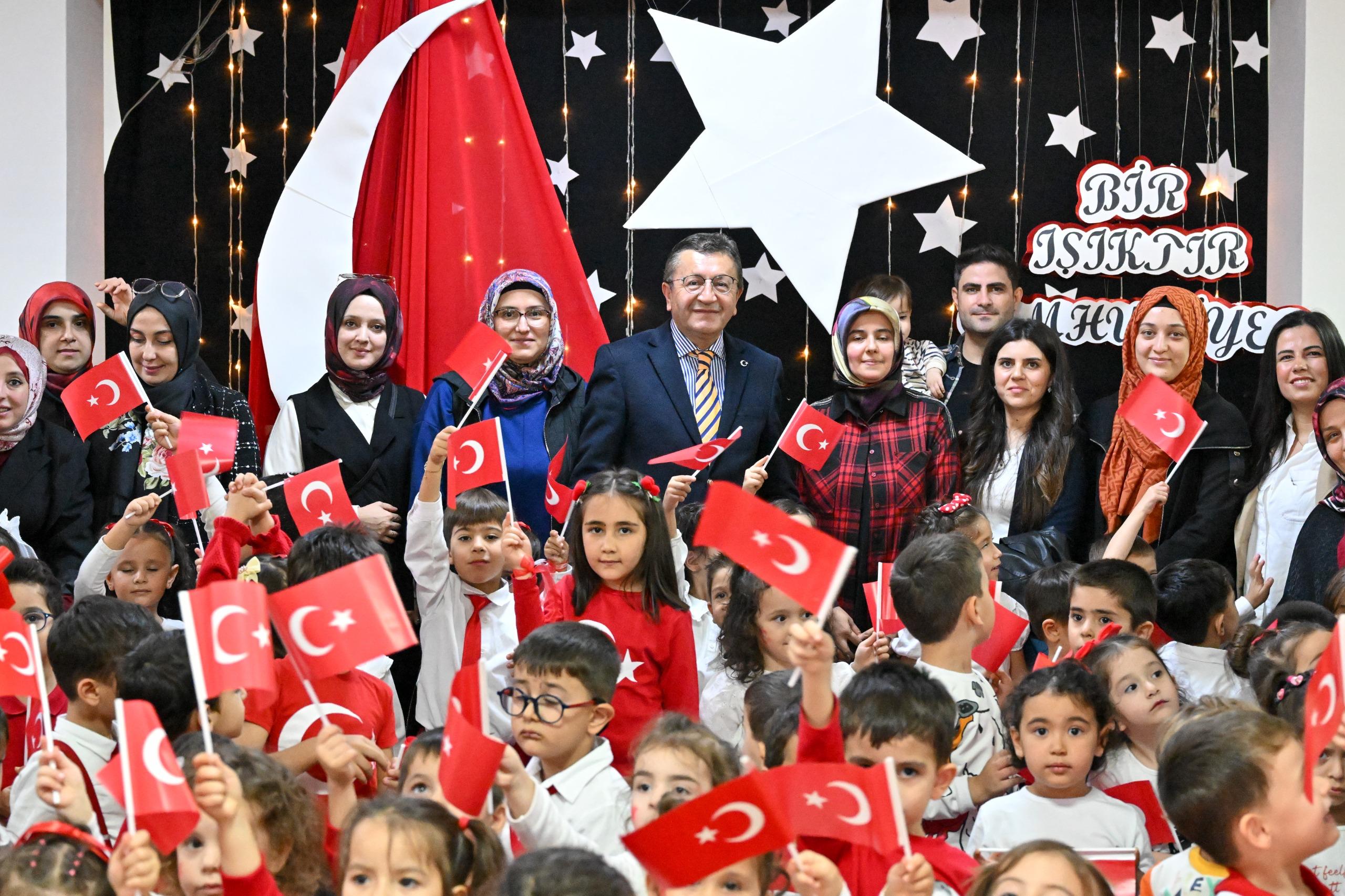 ALTINDAGLI KIDS MEET AT THE "RESPECTING ATA TABLE"