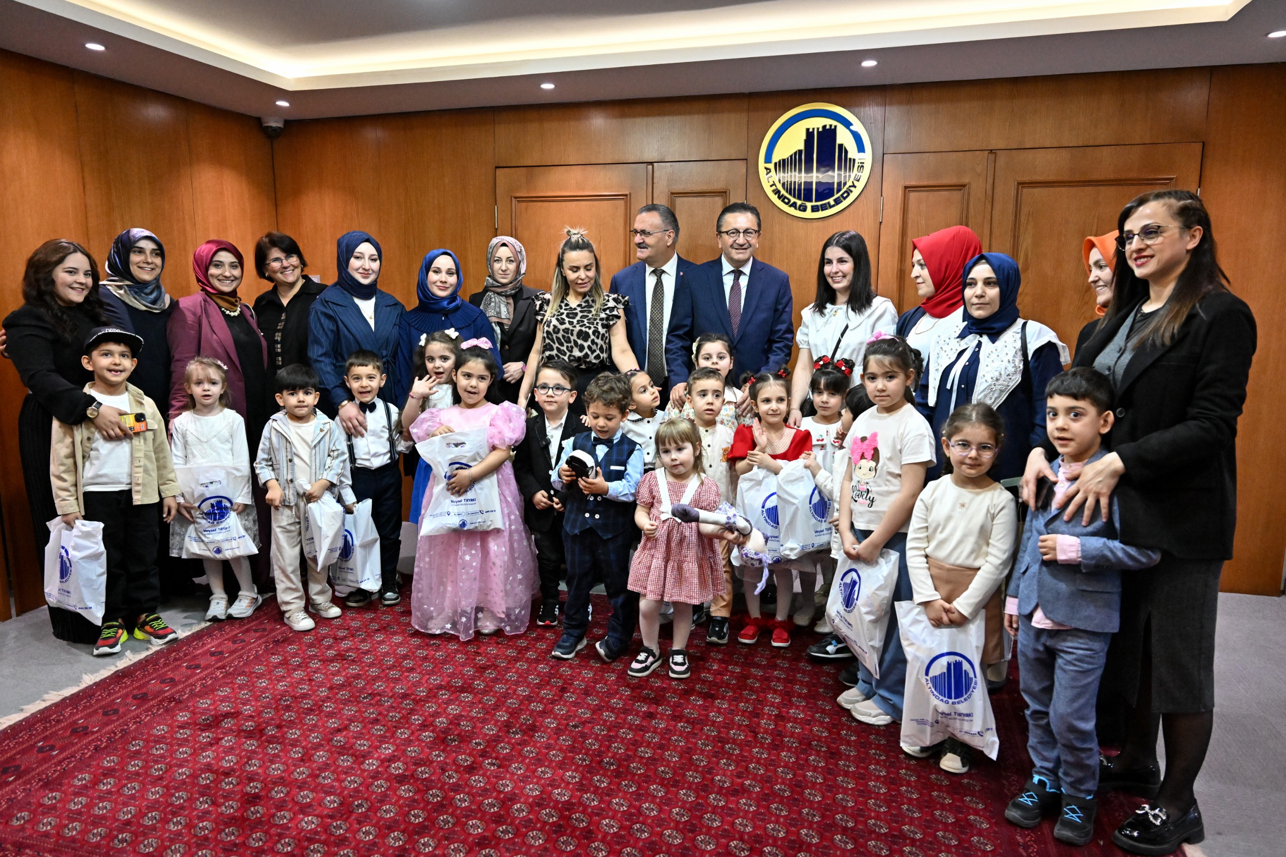 FESTIVAL VISIT TO MAYOR TİRYAKİ FROM ALTİNİĞLI KIDS