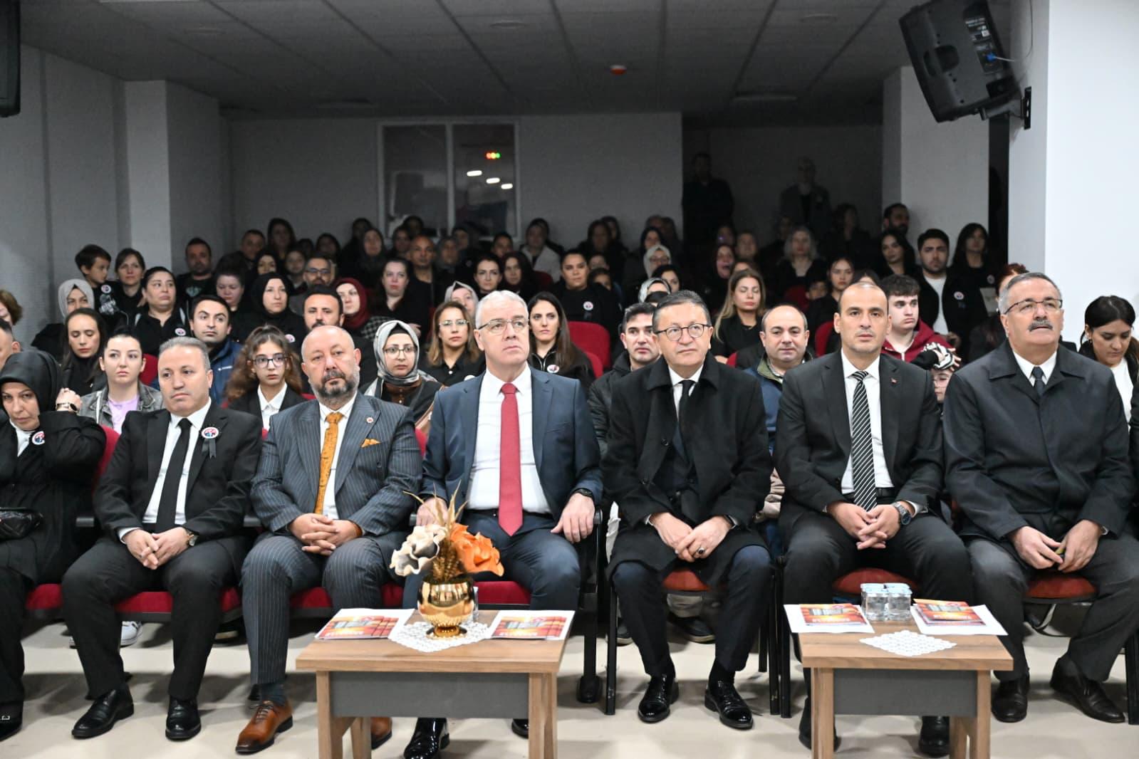 MAYOR TİRYAKİ PARTICIPATED IN THE 10 NOVEMBER COMMEMORATION PROGRAM