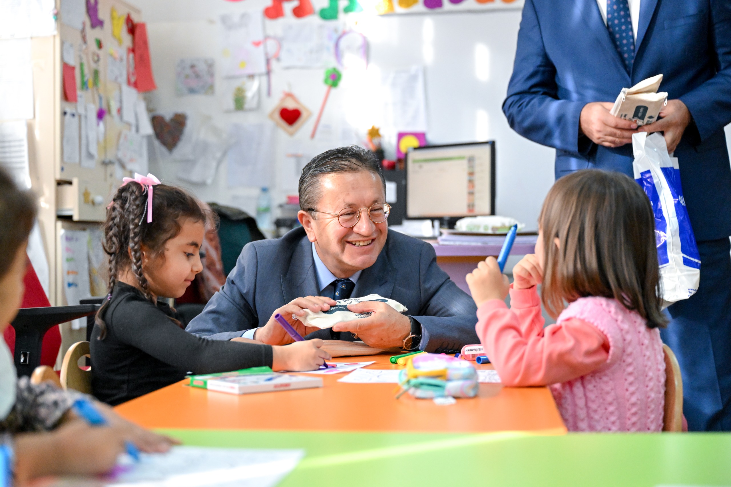 SURPRISE FROM PRESIDENT TİRYAKİ TO LITTLE STUDENTS