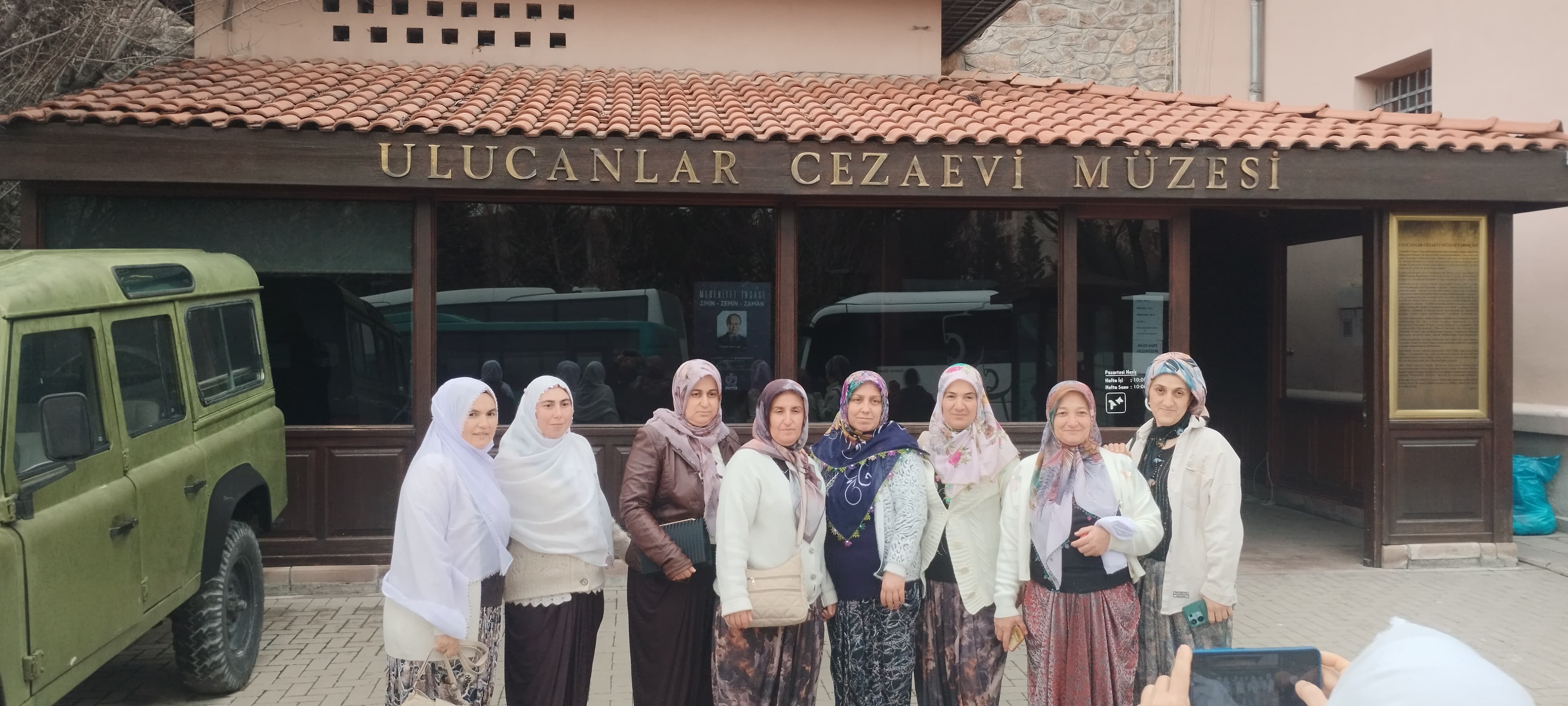 WOMEN FROM ESKİŞEHİR MİHALGAZI ARE IN ALTındaĞ