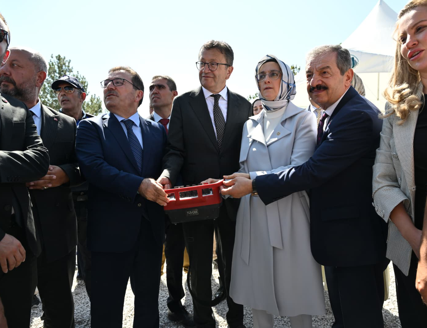 THE FOUNDATIONS OF 3 GIANT INVESTMENTS WERE LAYED IN KARACAÖREN NEIGHBORHOOD