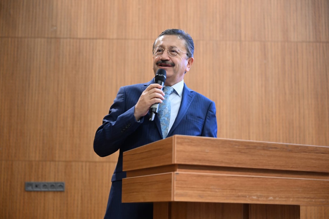 ALTINDAĞ’DA MAHALLE BULUŞMALARI SÜRÜYOR.