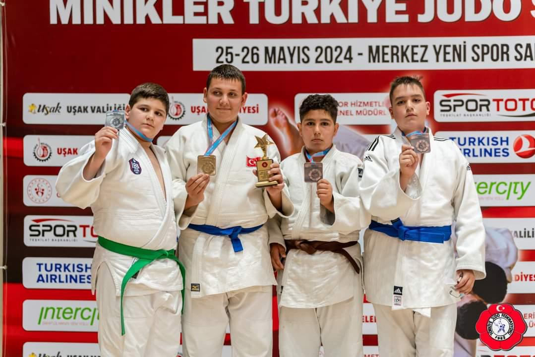 ALTINDAGLI LITTLE JUDOISTS ARE ON THE WAY TO THE BALKAN CHAMPIONSHIP