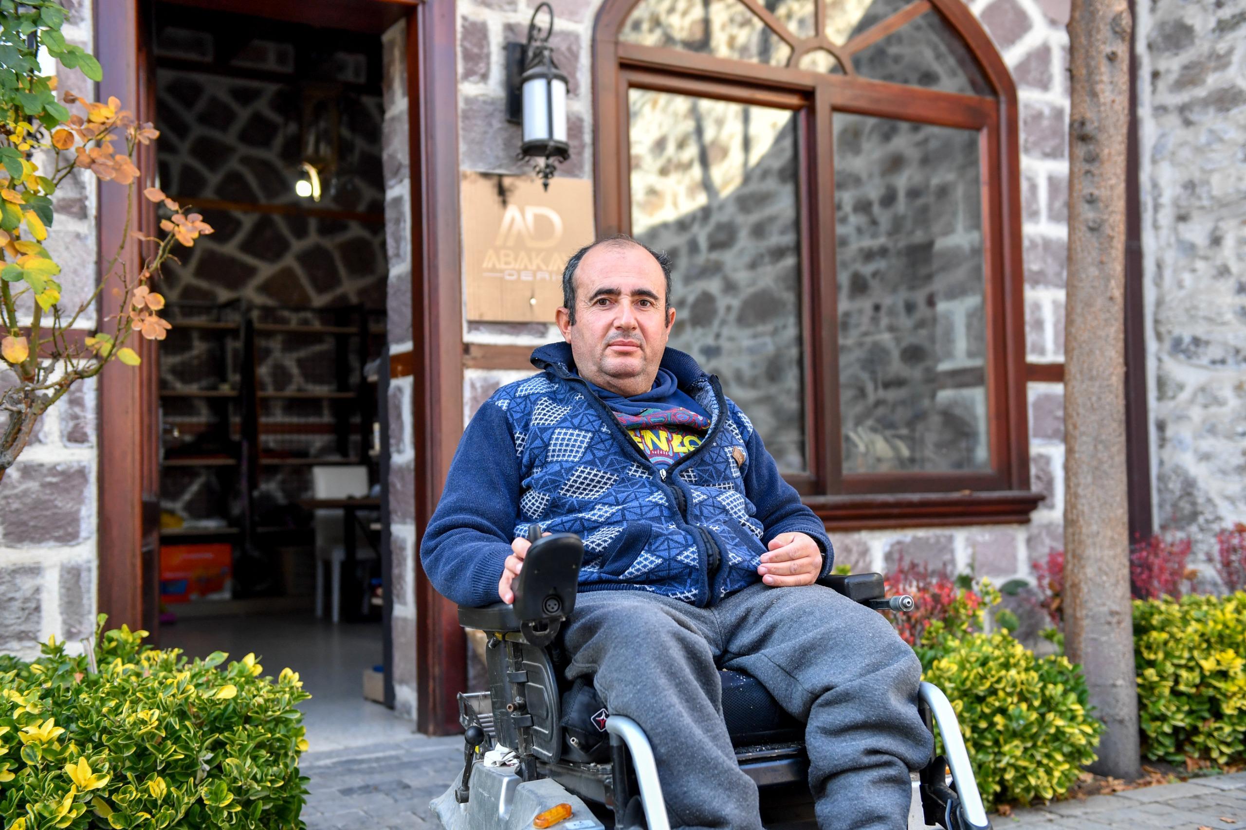 A DISABLED CHAMPION WHO HAS OVERCOME OBSTACLES