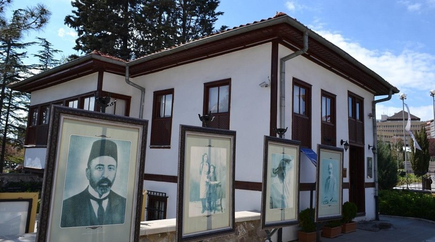 Mehmet Akif Ersoy Evi